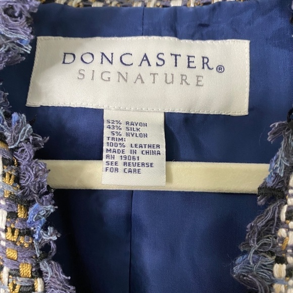 Doncaster Signature Collection Tweed Jacket Size 8. - Picture 11 of 12